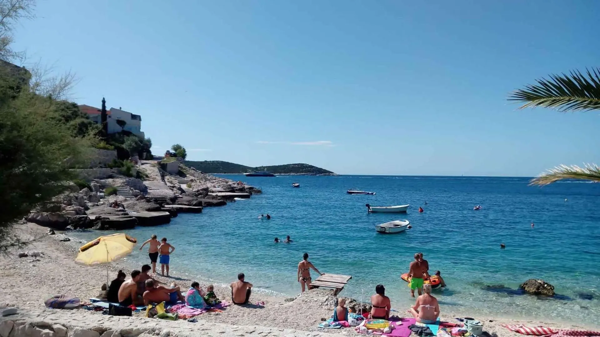 Apartment In Pula 33579