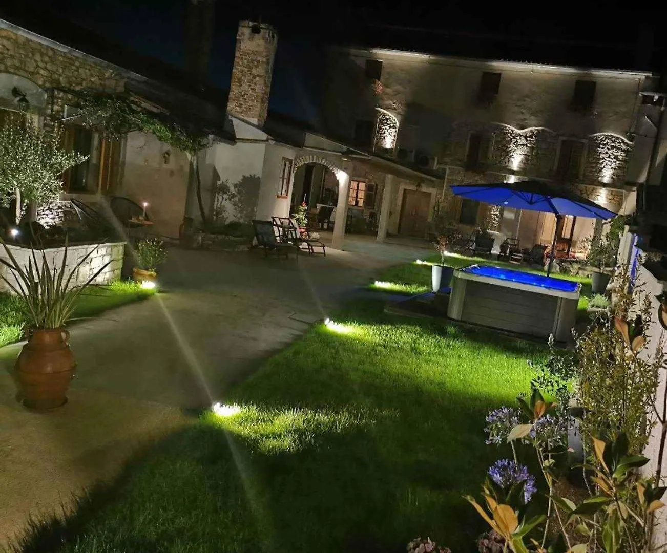 Apartment In Pula 33579 Croatia